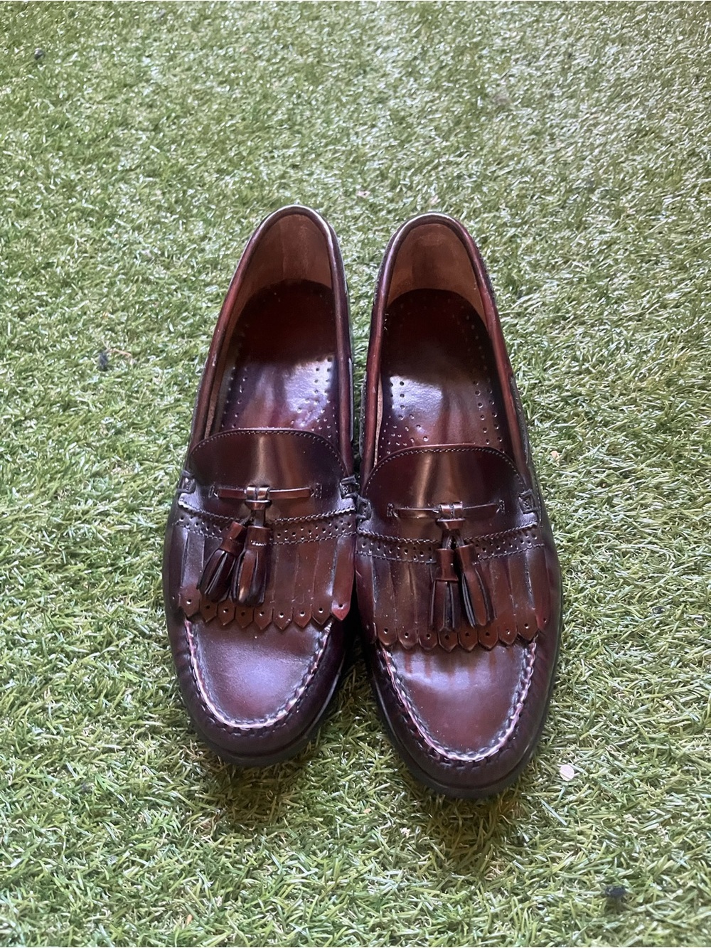 Men's Burgundy Tassel Loafers - Classic Leather Slip-On